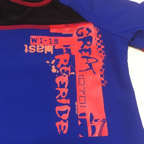 12-18m (4/$20) Rashguard Swim Top - Picture 2 of 9